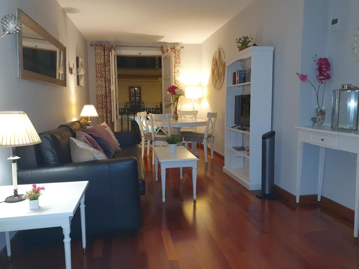 Novalia Home Suite Sevilla Dış mekan fotoğraf