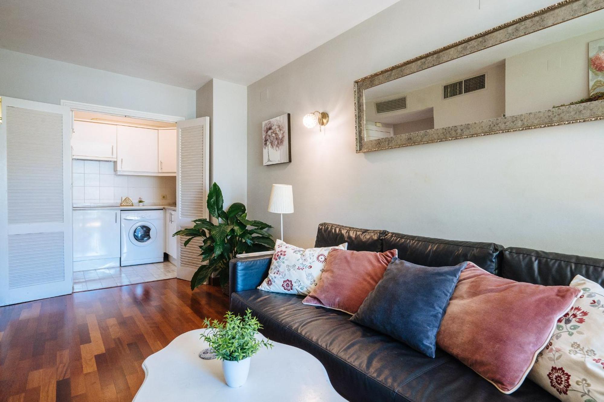 Novalia Home Suite Sevilla Dış mekan fotoğraf